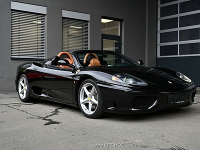 Ferrari 360 Spider EXP € 83.980,-