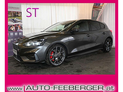 Ford Focus 2,3 EcoBoost ST mit Styling-Paket