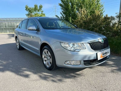 Skoda Superb 1,8 TSI Elegance 1.Besitz Servicebuch