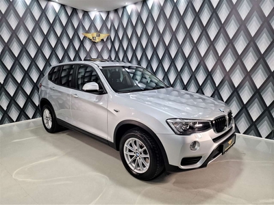 BMW X3 sdrive 18d F25 // 1BESITZ // NUR 54000KM //