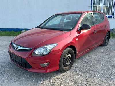 Hyundai i30 1,6 CRDi Comfort DPF