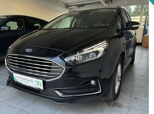 Ford S-MAX Titanium