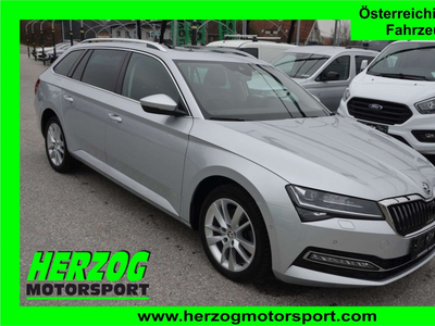 Skoda Superb Combi 2,0 TDI Style DSG VIRTU P-Dach ACC 1.Besitz