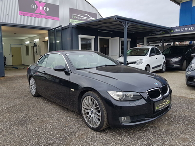 BMW 320i Cabrio- Coupe E93 **Leder*Xenon*Dynamik P.**