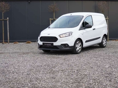 Ford Transit Courier Trend