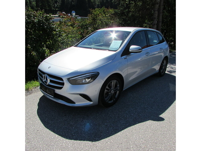 Mercedes-Benz B 220 4Matic (247.045)