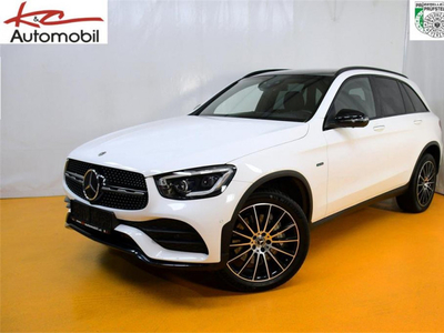 Mercedes-Benz GLC 300 de 4MATIC AMG Line_PANO_LED_AHK_LUFTFEDER.