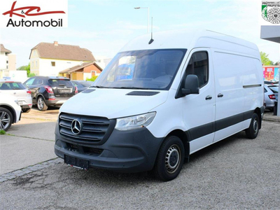 Mercedes-Benz Sprinter Front 211 CDI 3,0t / 3.924 mm