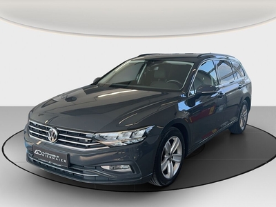 VW Passat Variant Elegance 2,0 TDI DSG RFK*SIHZ*NAV