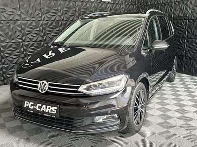 Volkswagen Touran 2.0 TDI Highline 7 Sitzer Pano LED DSG