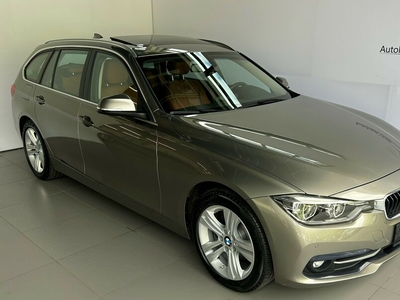 BMW 320d Sport Line *LED*PANORAMA*LEDER*AHK*DAB*PDC*