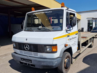 Mercedes 711 Gebrauchtwagen, Diesel, Weiß, Niederösterreich, ID 889073