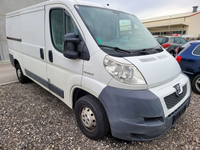 Peugeot Boxer Bus 3000 L1H1 2,2 HDi