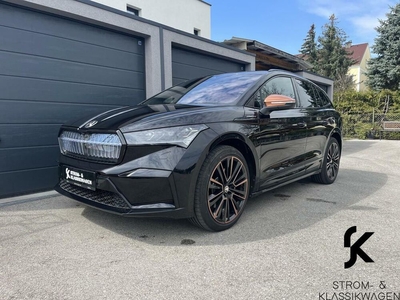 Skoda Enyaq 80 x Founders Edition