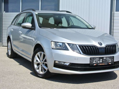 Skoda Octavia Combi 2,0 TDI Style DSG * * NAVI * PDC * ACC * 1. BESITZ