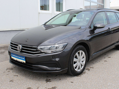 VW Passat 1,6 SCR TDI DSG LED Kamera Navigation Bl...