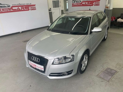 Audi A3 SB Attraction 1,6 TDI DPF