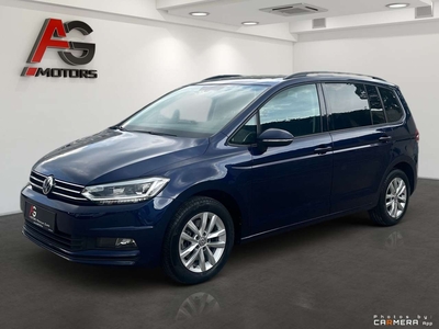 Volkswagen Touran Sky 1,6 SCR TDI DSG / Navi/ Kamera/Panorama/1.Bes