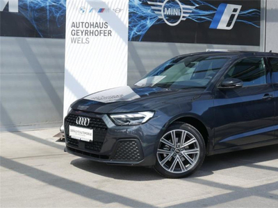 Audi A1 SB 30 TFSI intense S-tronic