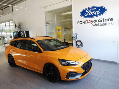 Ford Focus Traveller 2,3 EcoBoost ST mit Styling-Paket