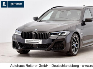 BMW 530e xDrive *M-Sportpaket Pro* Adaptives Fahrwerk*