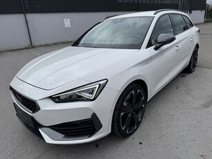 Cupra Leon e-HYBRID DSG