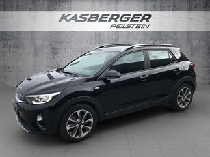 KIA Stonic Silber