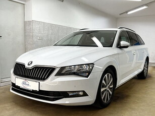 Skoda Superb Kombi 1,6 TDI ''Navi-Sitzh-Rückfahrk-PDC-Alu