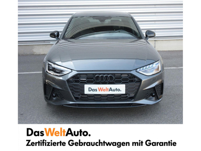 Audi A4 40 TFSI S-line quattro S-tronic