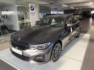 BMW 330e xDrive