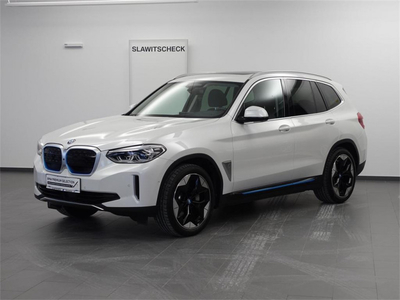 BMW iX3 Impressive