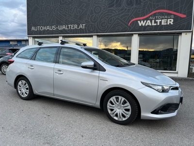 Toyota Auris Gebrauchtwagen, Elektro/Benzin (Hybrid), Silber, Vorarlberg, ID 880276