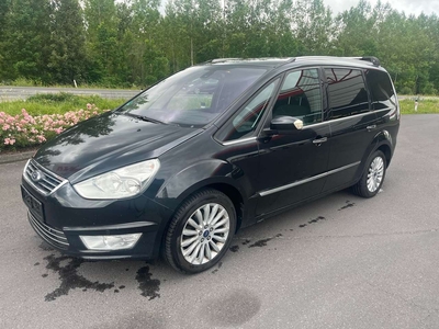 Ford Galaxy Titanium 2,0 TDCi DPF 7-Sitzer-Navi-PDC