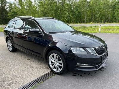 Skoda Octavia Combi 1,0 TSI Style DSG LED-Panorama-Keyless