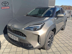 Toyota Yaris Cross 1,5 VVT-i Hybrid Active Drive AWD-i...