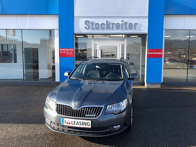 Skoda Superb Combi 1,6 TDI*Navi*Pano*Tempomat