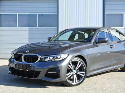 BMW 320 d xDrive Aut. **M-Sport ** LED * LEDER * 19