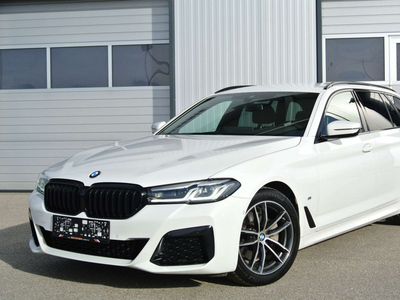 BMW 520 d touring Aut. ** M -Sport ** LED * AHK * KAMERA*