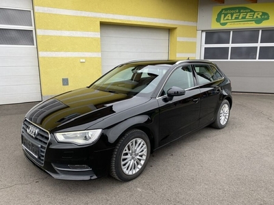 Audi A3 Sportback 2.0TDI Ambiente quattro - TOP!