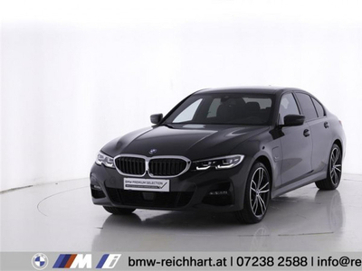 BMW 330e xDrive