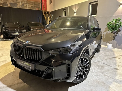 BMW X5 xDrive30d M-Sport / Neues Modell/ AHV/