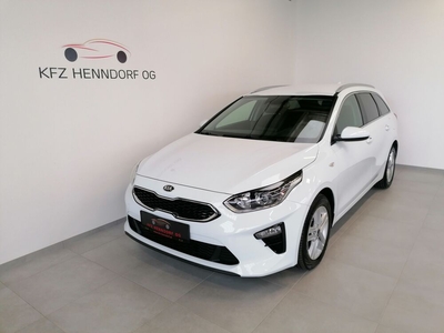 KIA Ceed Gebrauchtwagen, Diesel, Weiß, Salzburg, ID 1136131