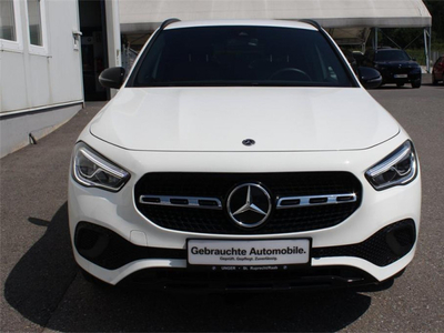 Mercedes-Benz GLA 200 d