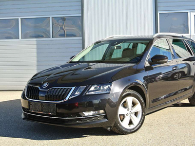 Skoda Octavia Combi 2,0 TDI Style DSG * LED-Scheinwerfer * NAVI * TEILLEDER * KAMERA