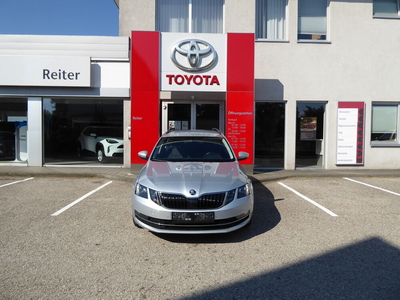 Skoda Octavia Combi 1,6 TDI DSG *NAVI*SHZ*AHK*