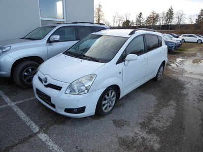 Toyota Corolla Verso 2,2 D-4D *TOTALSCHADEN*