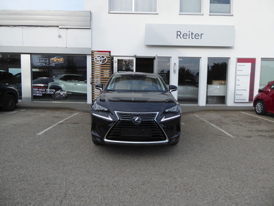 Lexus NX 300h Hybrid 4WD Aut. *NETTO: 33.325,-*