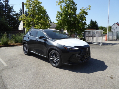 Lexus NX 450h+ E-Four Luxury Line