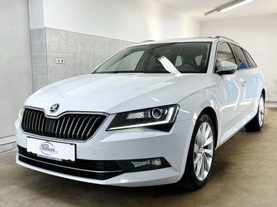 Skoda Superb Style ''Navi-Xenon-Leder-Glasdach-AHK-Alu18''