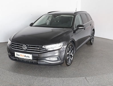 VW Passat Variant